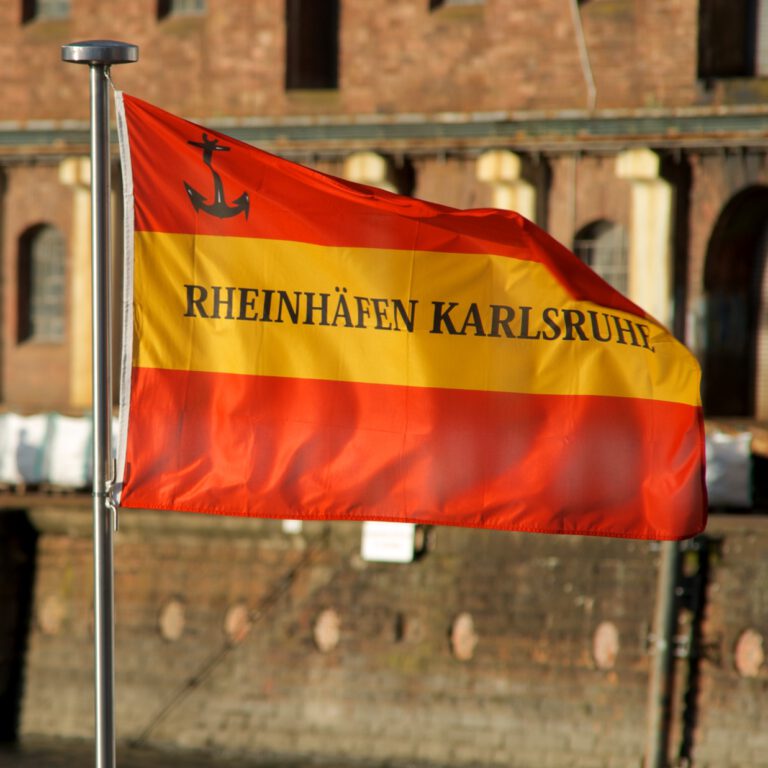 rheinhafen flagge